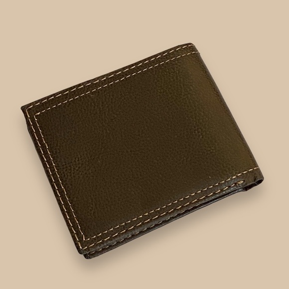 NWT Levi’s Brown Leather Mens RFID Extra Capacity Slimfold Wallet - Picture 5 of 16